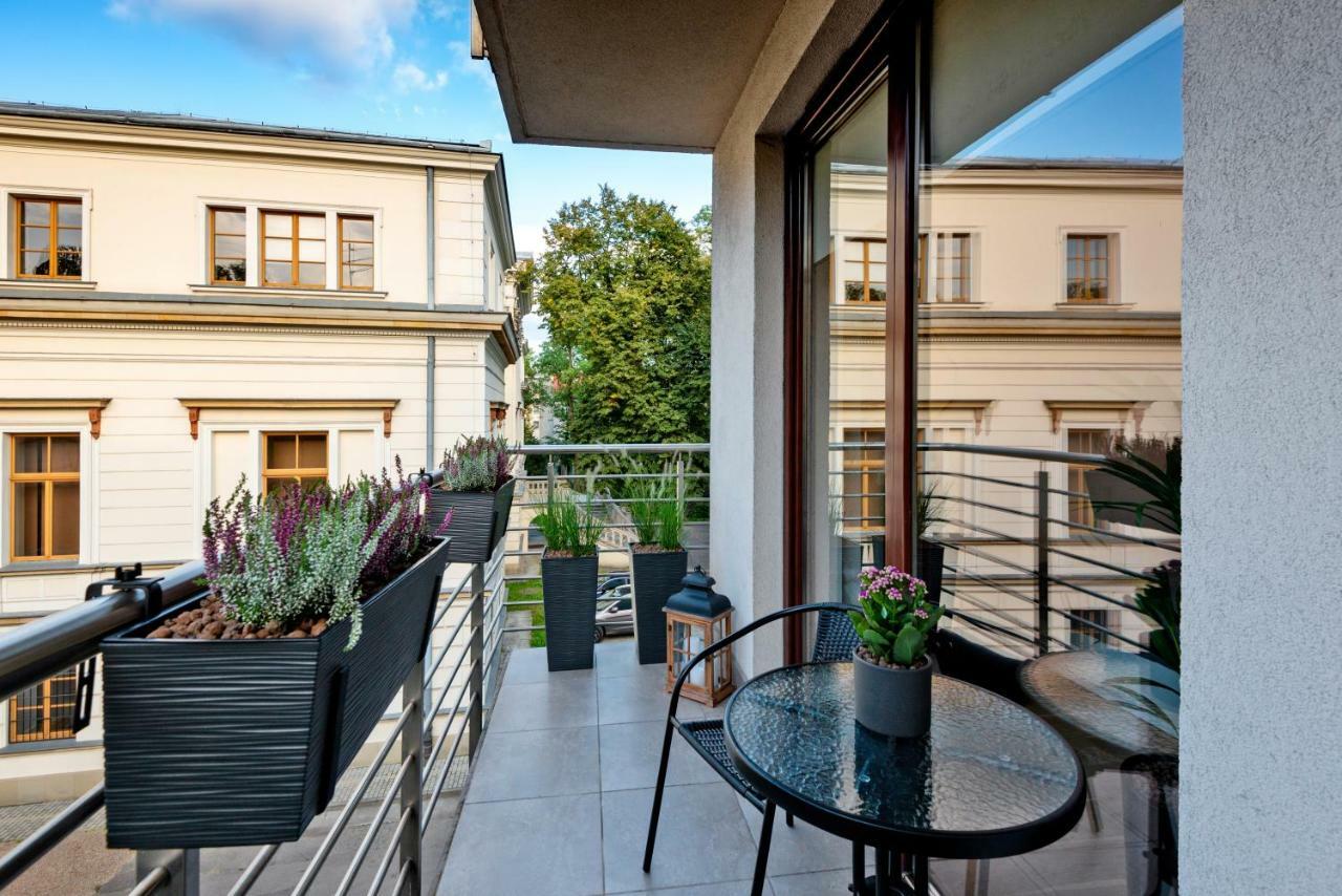 Kopernika8 Miro Apartment With Balcony And Ac Краків Екстер'єр фото